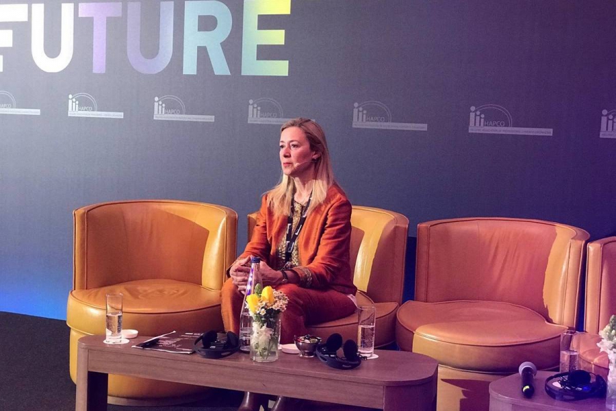 &Omicron;&mu;&iota;&lambda;ί&alpha; &sigma;&epsilon; &sigma;&upsilon;&nu;έ&delta;&rho;&iota;&omicron; &tau;&omicron;&upsilon;&rho;&iota;&sigma;&mu;&omicron;ύ